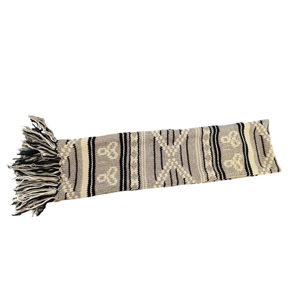 TNA Sea to Sky Scarf Chunky Knit Lambswool Gray Black Ivory Fringe RARE - Picture 6 of 7